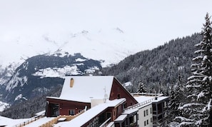 Exterior - Apartment in Croisette Near Ski Slopes (Bourg-Saint-Maurice)