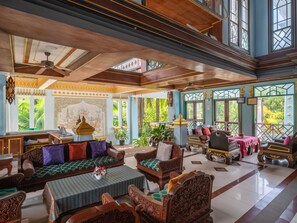 บริเวณนั่งเล่น