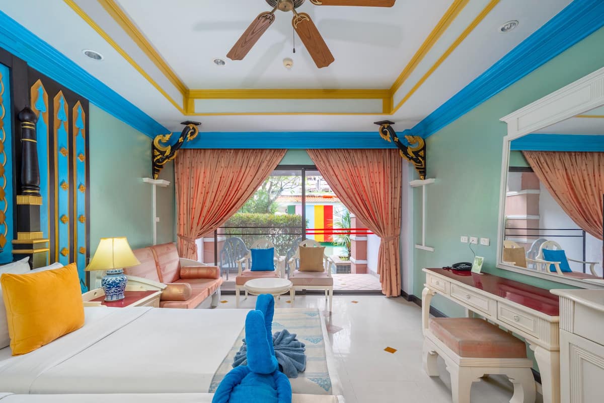 مكتب وواي فاي مجانًا