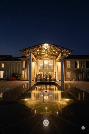Interior entrance - Mangalam Resort and Spa - Member of Absolute Collection   (Gangapur)