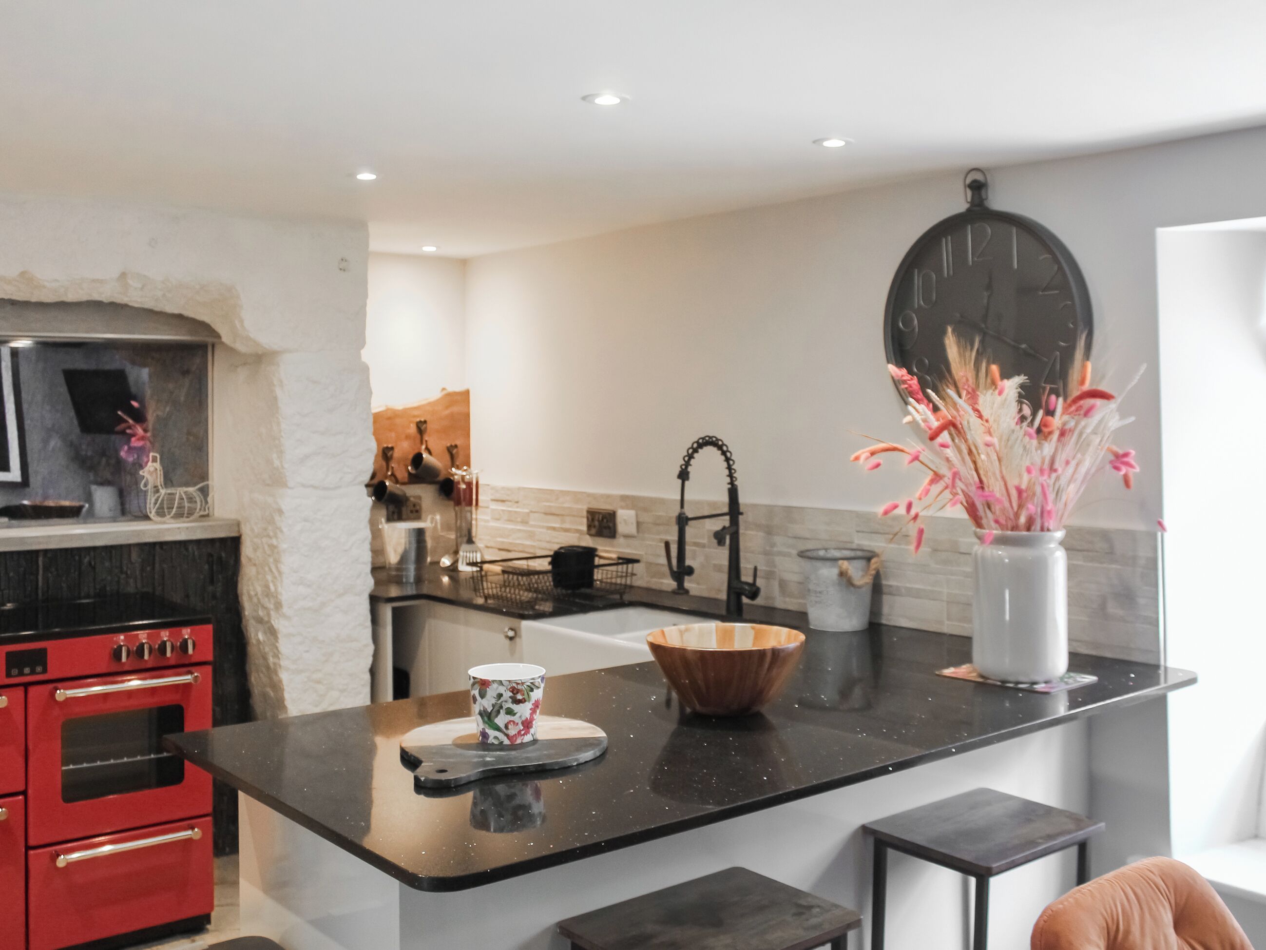 Dishwasher, highchair