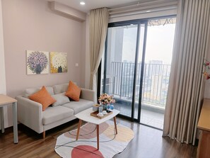 Panoramic Studio, Balcony, City View | Balcony