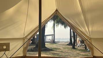 Comfort Tent, Beach View
