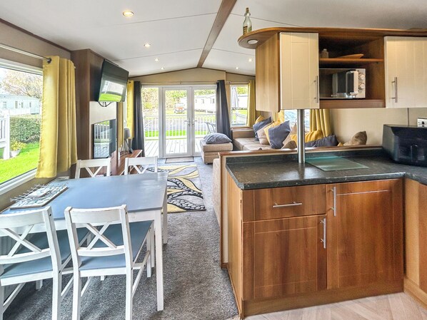Interior - Spacious caravan sleeps six, with private decking and master ensuite. (Burnham-on-Sea)
