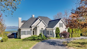 Exterior - Million-Dollar Views! 'Gilded Loon' w/ Fire Pit (Gilford)