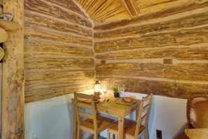 Dining - Unwind Poolside, Scenic Sonoran Desert Retreat! (Tucson)