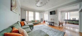 Deck, Pool Table! Walkable Cleveland Heights Apt