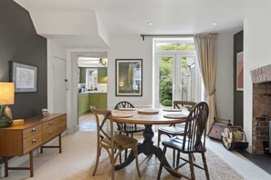 Dining - Cottage in central Porlock, with garden & parking (Porlock)