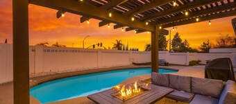 VaCaTiOn! Pool | FirePit | PoolTable | CloseToFwy