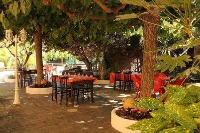 Hostal Braseria Missamaroi