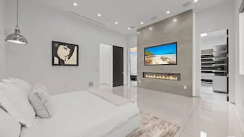 4 slaapkamers, een strijkplank/strijkijzer, gratis wifi, beddengoed