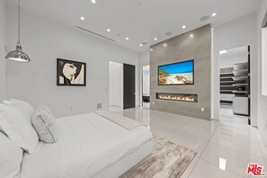 4 chambres, fer et planche à repasser, Wi-Fi gratuit, draps fournis