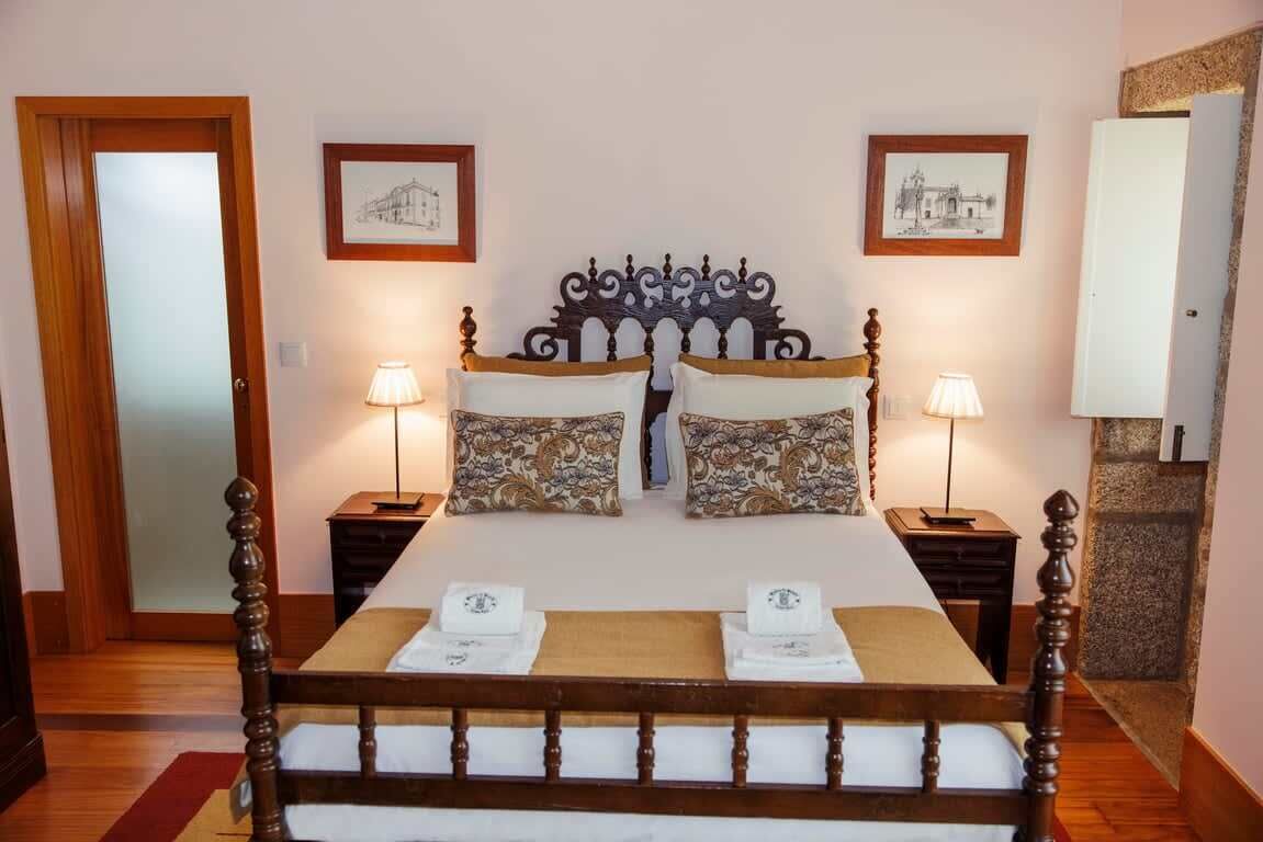 7 dormitorios, tabla de planchar con plancha, Internet y ropa de cama