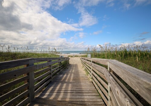 Seaside Serenity at Captain's Quarters