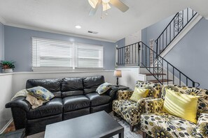 Imagen sin descripción, 3 de 22, botón