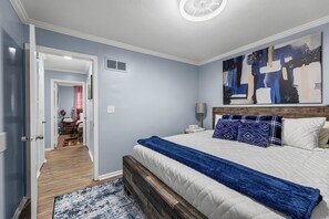 3 多间卧室、熨斗/熨衣板、WiFi、床单