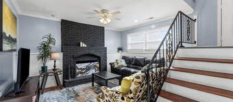 Olathe duplex by YDSH GuestMind - Comfortable, private unit, Pet Friendly!