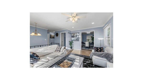 Smart TV, fireplace - Olathe duplex by YDSH GuestMind - Comfortable, private unit in a quiet Olathe neighborhood with easy access to shops, restaurants, and highways. (Olathe)