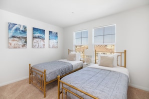 4 chambres, fer et planche Ă repasser, Wi-Fi, draps fournis