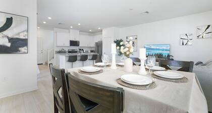 Alamo Bliss/4BR 6Beds/Your Home Away From Home/2 Tvs