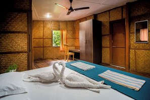 Free WiFi, bed sheets - Palm grove eco resort  (Port Blair)