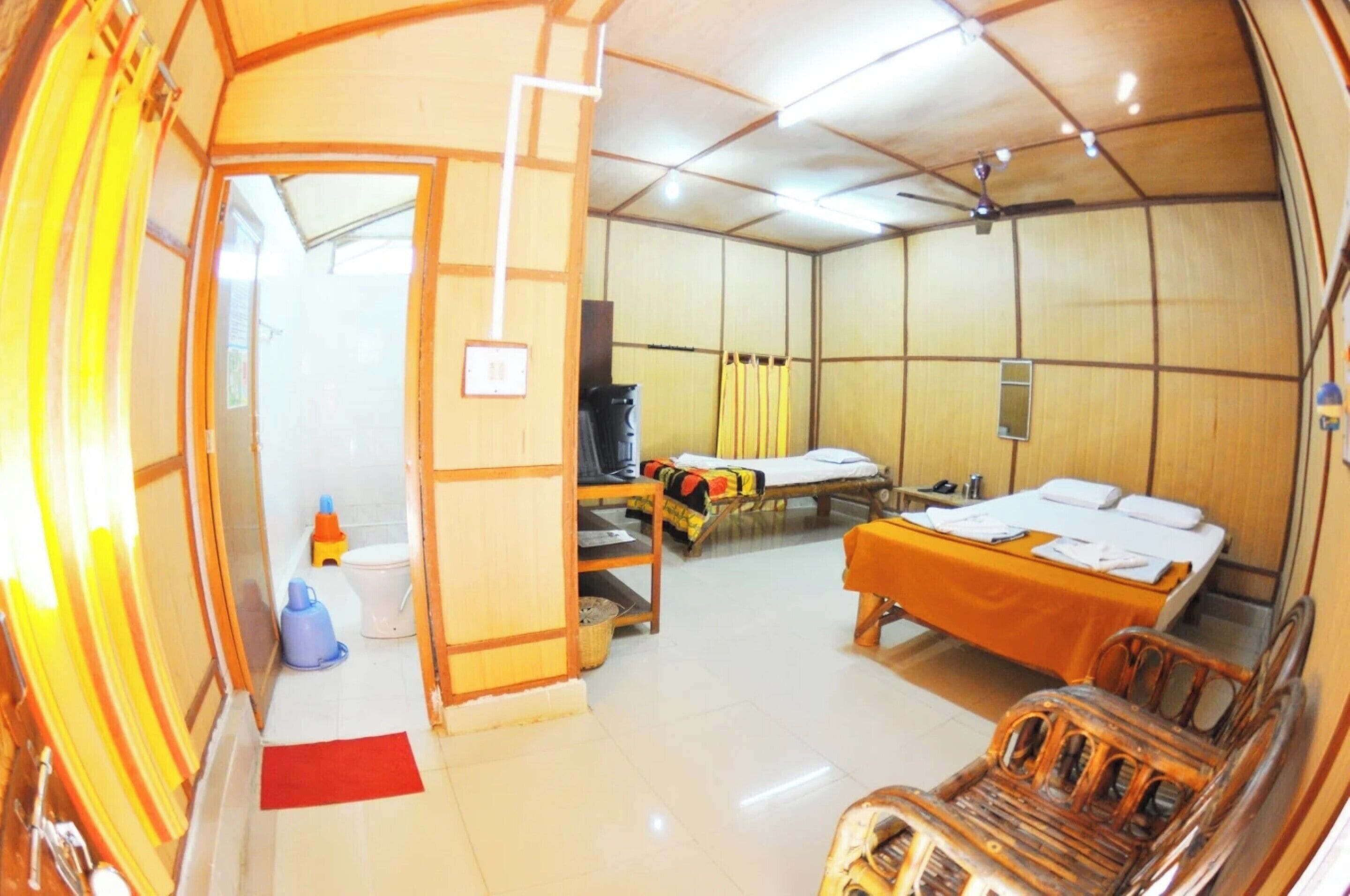 スーペリア ダブルルーム ビーチビュー | WiFi (無料)、ベッドシーツ