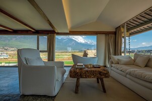 Senior Studio Suite, Patio, Mountain View | Free WiFi