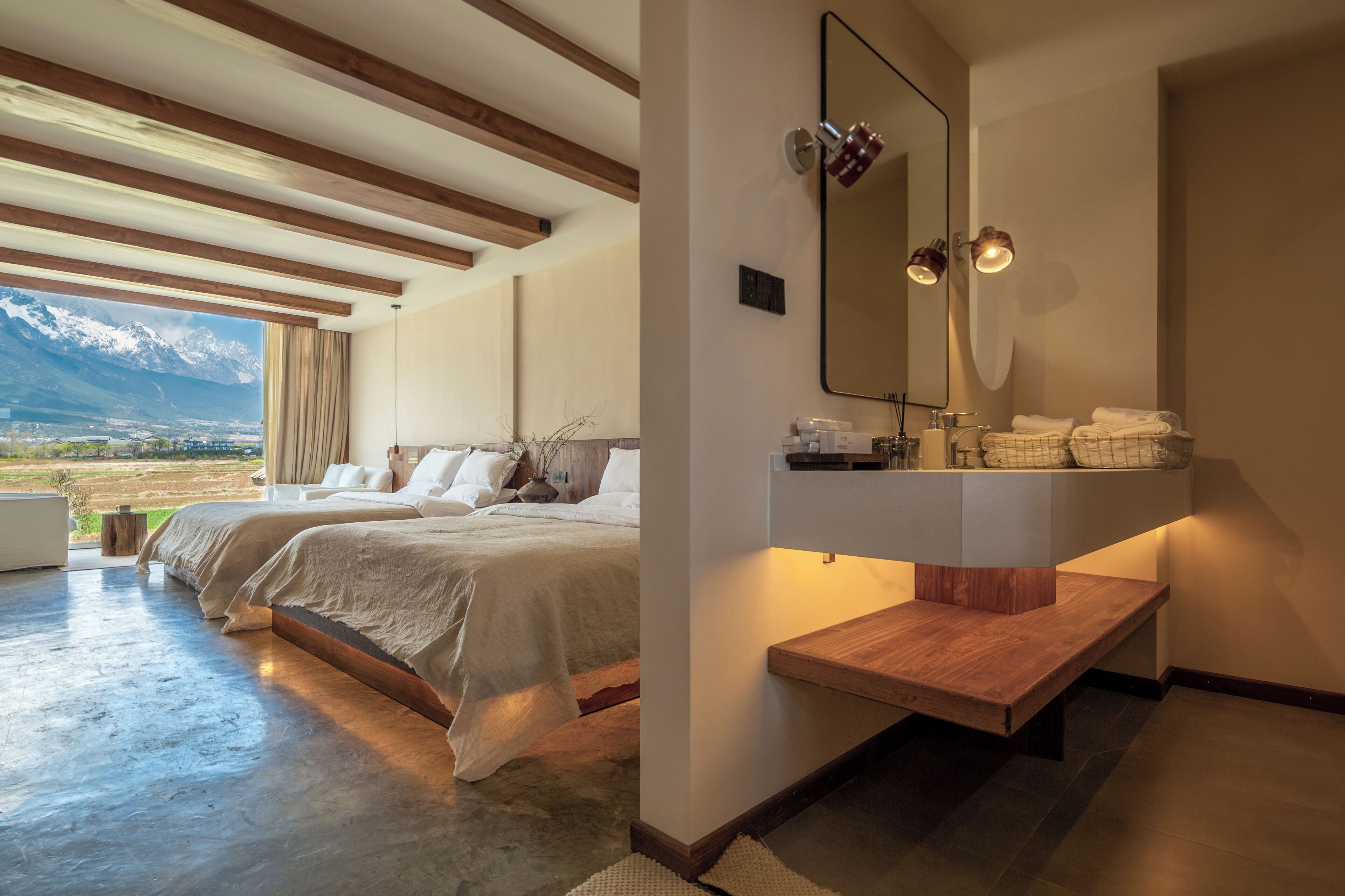 Standard Twin Room, Hill View | Free WiFi