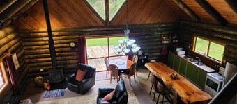 Golden Bay Log Cabin