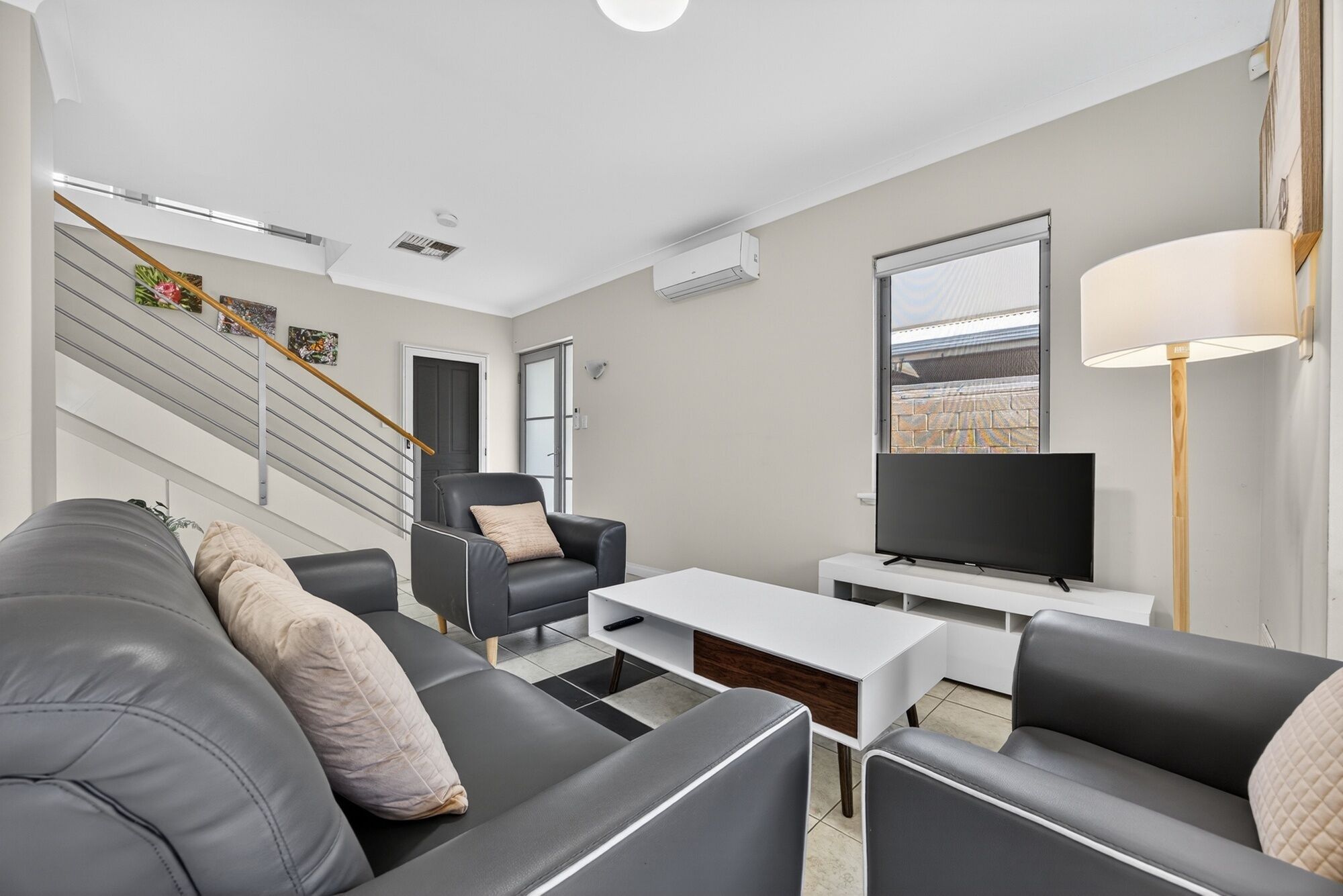 Télévision, espaces bureaux