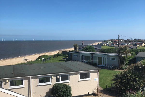 Wakefield Court
6 chalets and 1 Pine Lodge