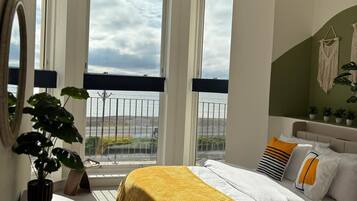 Departamento de lujo, balcón, vista a la playa | Tabla de planchar con plancha y wifi gratis