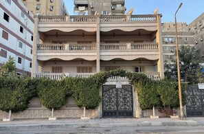 Front of property - Aqmar Hotel Nasr City  (Cairo)