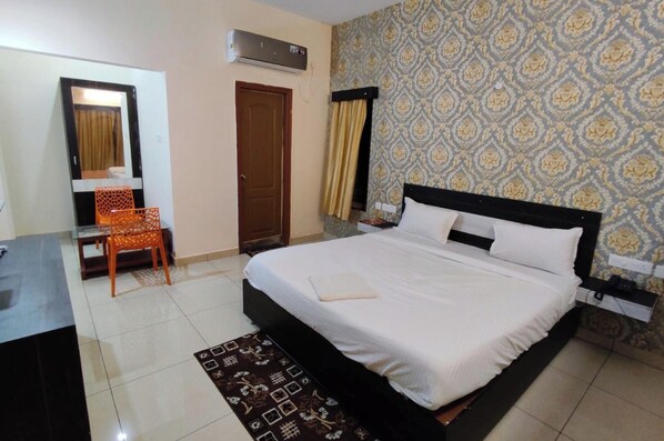Deluxe Double Room, Air conditioning - Hotel Blue Bell Bhubaneswar (Bhubaneshwar)