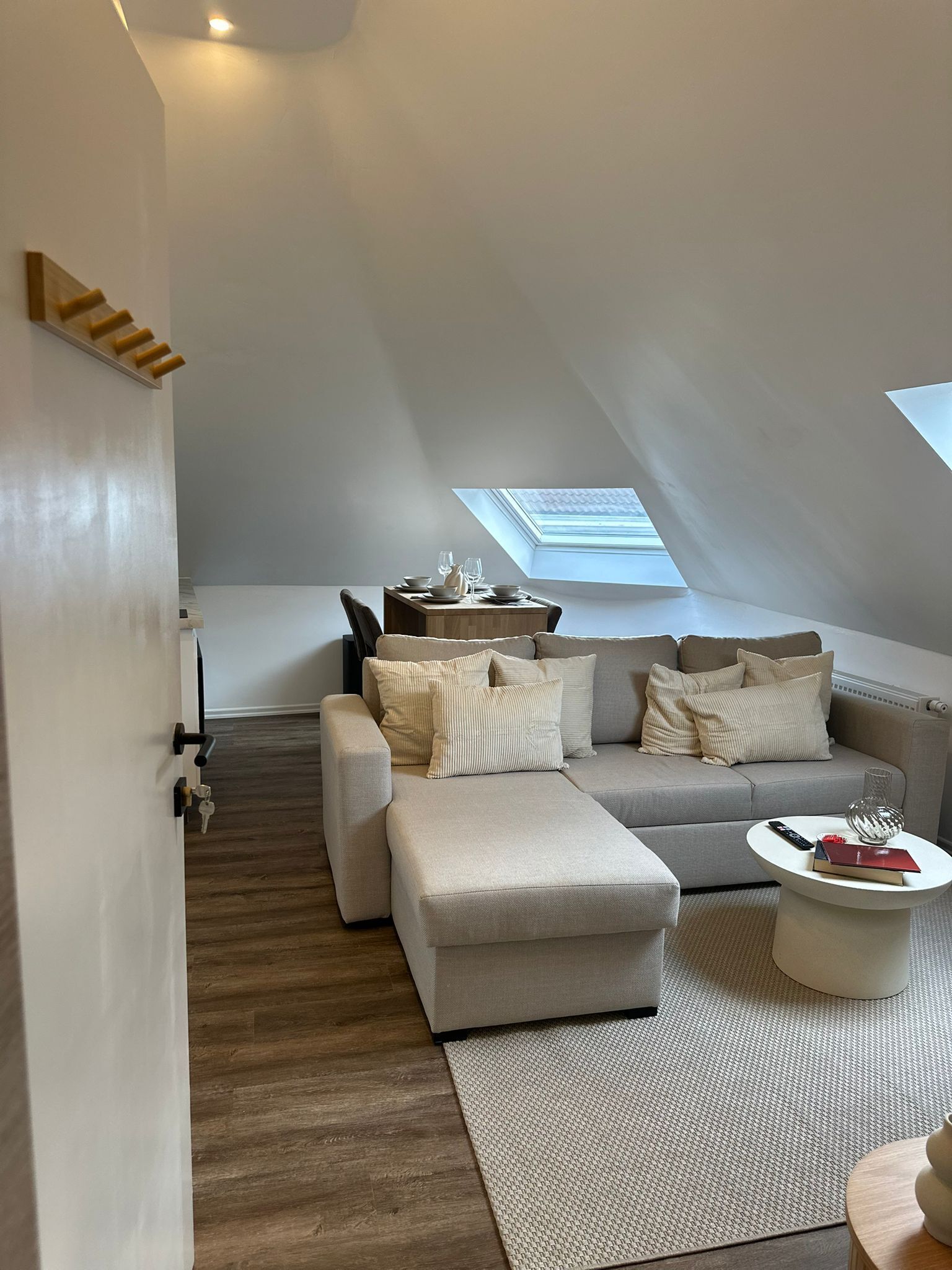 Basic Apartment | Exterior