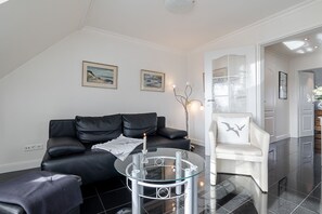 Télévision, table de tennis de table