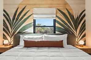 5 bedrooms, in-room safe, desk, iron/ironing board