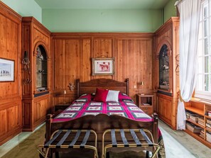 2 bedrooms, Internet