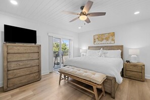 3 bedrooms, internet, bed sheets