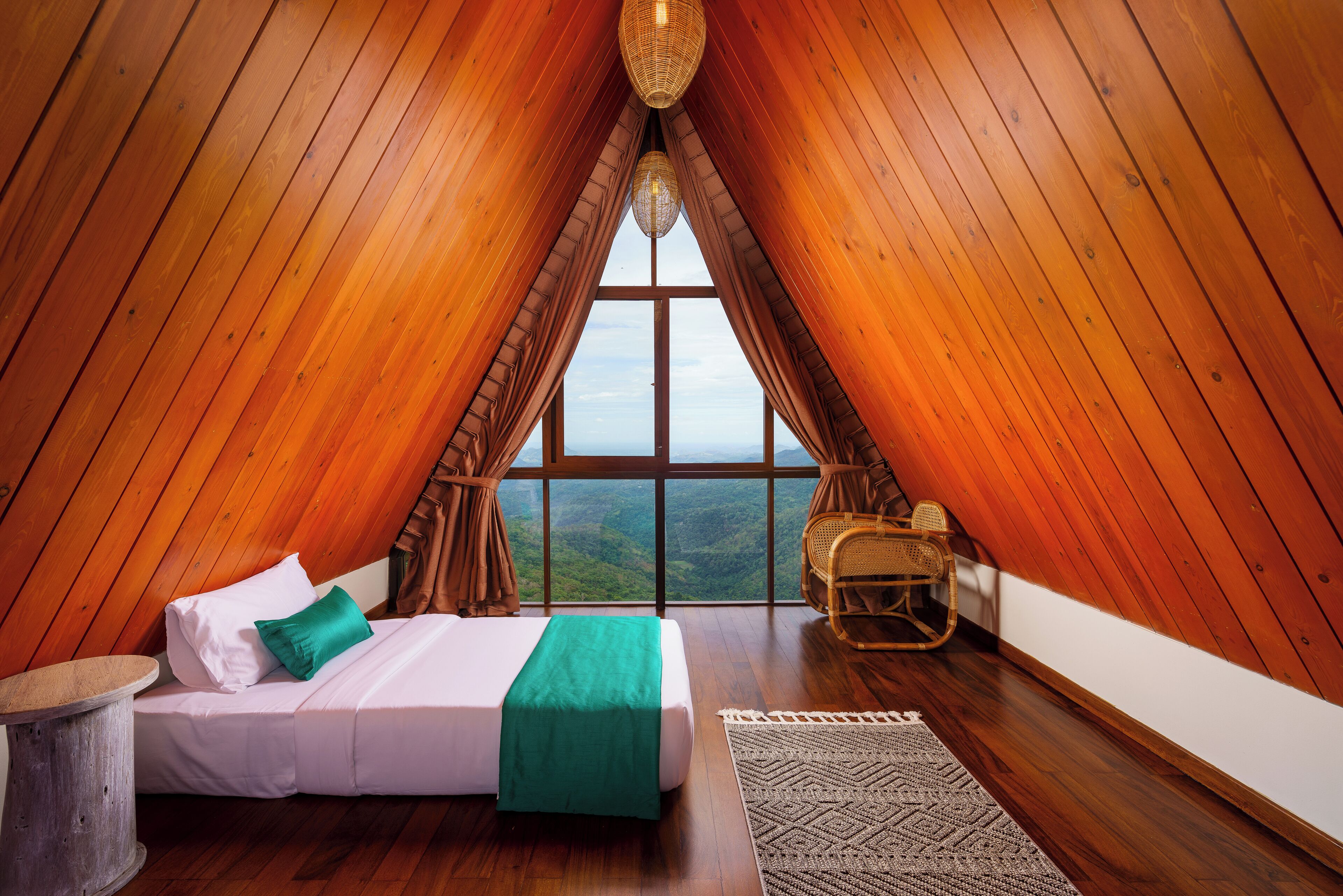 In-room safe, iron/ironing board, free WiFi