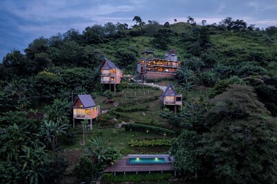 艾拉馬珍特拉酒店  