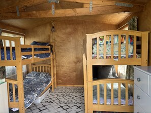 3 Schlafzimmer, Schreibtisch, kostenloses WLAN