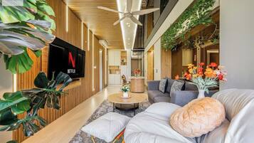 Luxury Apartment, 3 Bedrooms, Non Smoking, City View | Living area | 24-inch TV with digital channels