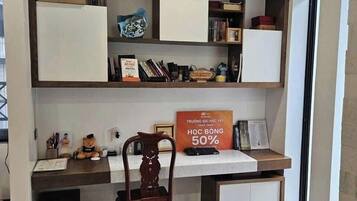 Basic Apartment | Minibar, free WiFi