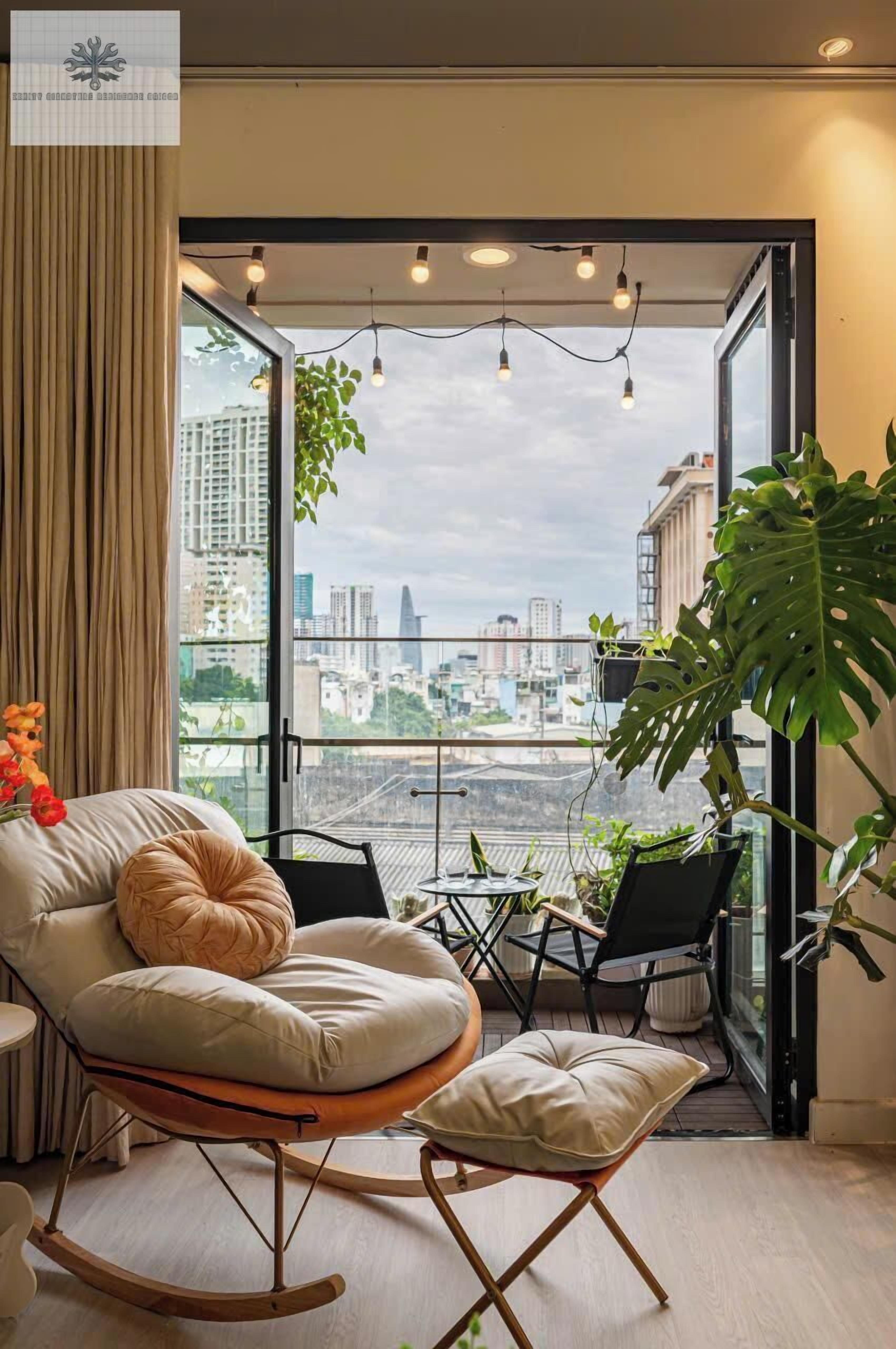 Apartamento de lujo, 3 habitaciones, no fumadores, vistas a la ciudad | Minibar, escritorio, tabla de planchar con plancha y wifi gratis