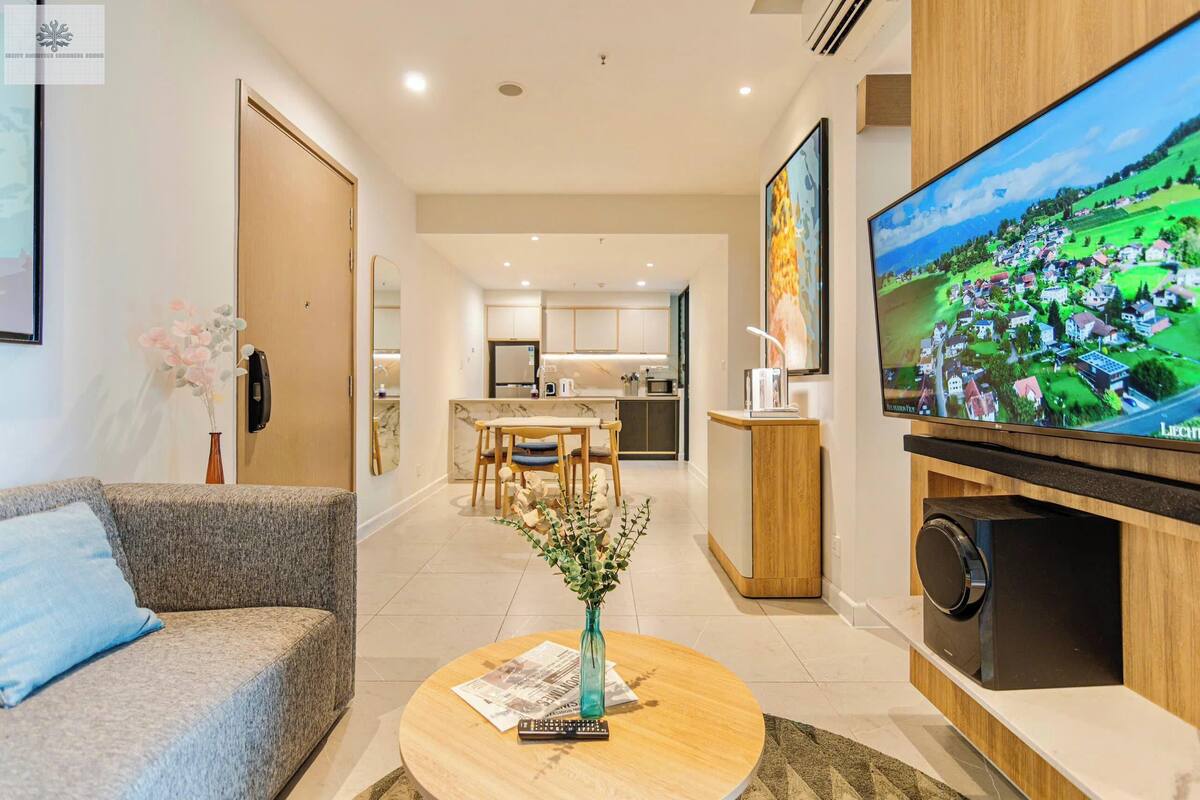 Deluxe-Apartment, 2 Schlafzimmer, Nichtraucher, Stadtblick | Wohnbereich