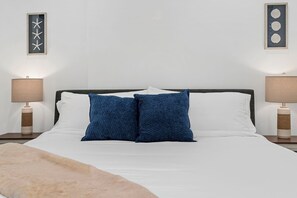 2 slaapkamers, een strijkplank/strijkijzer, wifi, beddengoed