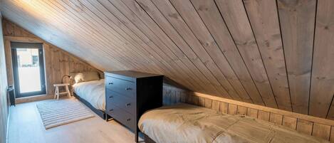 小屋, 4 間臥室, 露台, 湖景 | 4 間睡房