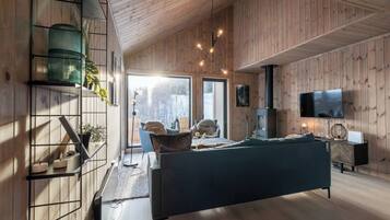 Cabaña, 4 habitaciones, balcón, vista al lago | Área de sala de estar