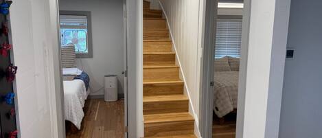 5 多间卧室、熨斗/熨衣板、免费 WiFi、床单